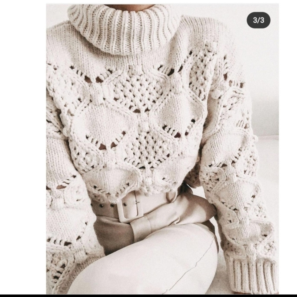 Zara * Cable Knit Sweater With Buttoned Cuffs - Picture 10 of 16